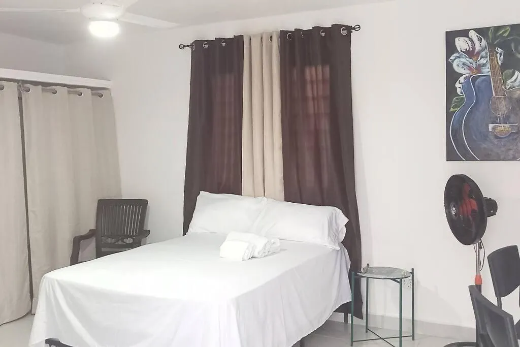 Aparta Estudio 2 El Cacique, Proximo Malecon Sd سانتو دومينجو 0*,
